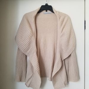 GIVEN AWAY - Cream Cashmere Sweater - Has Holes